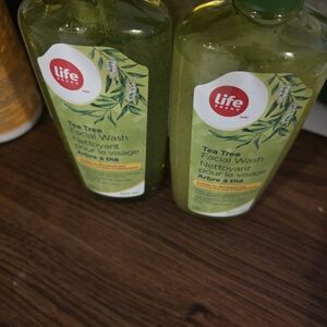 Life Brand Tea Tree Facial Wash